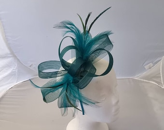 New Green Colour Fascinator Hatinator with Band & Clip Weddings Races, Ascot, Kentucky Derby, Melbourne Cup - Small Size