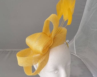 New Yellow Colour Fascinator Hatinator with HeadBand Weddings Races, Ascot, Kentucky Derby, Melbourne Cup - Small Size