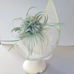 Neuer aquafarbener Fascinator Hatinator mit Band und Clip mit mehr Farben für Hochzeiten, Rennen, Ascot, Kentucky Derby, Melbourne Cup Bild 2