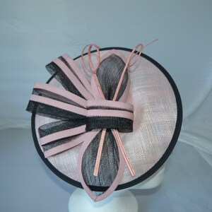 New Navy White Round Fascinator Hatinator with Band & Clip Weddings Races, Ascot, Kentucky Derby, Melbourne Cup image 7