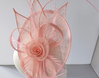 New Pale Pink Colour Fascinator Hatinator with Band & Clip Weddings Races, Ascot, Kentucky Derby, Melbourne Cup