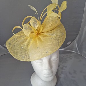 New Light Yellow Fascinator Hatinator 