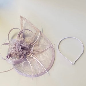 Neuer fliederfarbener Fascinator Hatinator mit Band und Clip in weiteren Farben, Hochzeiten, Rennen, Ascot, Kentucky Derby, Melbourne Cup Bild 6