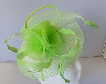 New Lemon Green Colour Fascinator Hatinator with Band & Clip Weddings Races, Ascot, Kentucky Derby, Melbourne Cup - Small Size