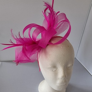 New Hot Pink Colour Fascinator Hatinator with Band & Clip Weddings Races, Ascot, Kentucky Derby, Melbourne Cup Small Size image 3