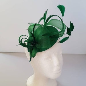 New Green Colour Fascinator Hatinator with HeadBand Weddings Races, Ascot, Kentucky Derby, Melbourne Cup Small Size image 2