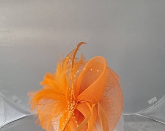 Neue Farbe Orange Farbe Fascinator Hatinator mit Haarband Clip Hochzeiten Rennen, Ascot, Kentucky Derby, Melbourne Cup - Small Size