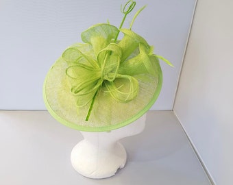 New Lime Green Colour Round Fascinator Hatinator with Band & Clip Weddings Races, Ascot, Kentucky Derby, Melbourne Cup