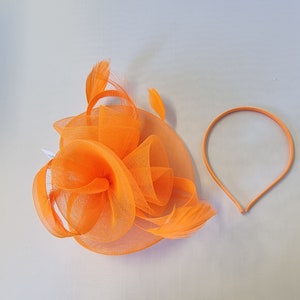 Bibis Hatinator orange neuf avec bague et clip pour mariages courses, Ascot, Kentucky Derby, Melbourne Cup Petite taille image 4