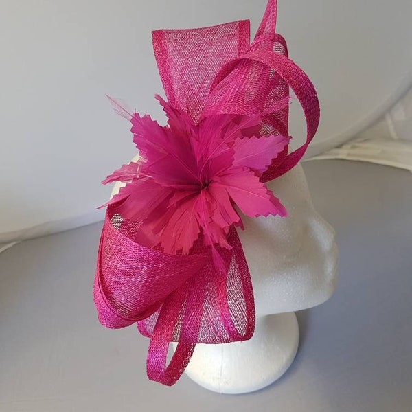 Bibis Hatinator rose vif avec serre-tête et clip Mariages Courses, Ascot, Kentucky Derby, Melbourne Cup