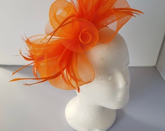 Nieuwe oranje kleur Fascinator Hatinator met band & clip bruiloften races, Ascot, Kentucky Derby, Melbourne Cup - klein formaat