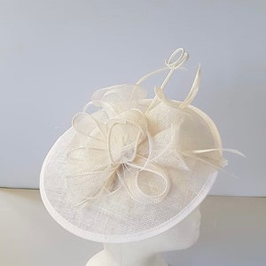 New White Colour Round Fascinator Hatinator with Band & Clip Weddings Races, Ascot, Kentucky Derby, Melbourne Cup image 2