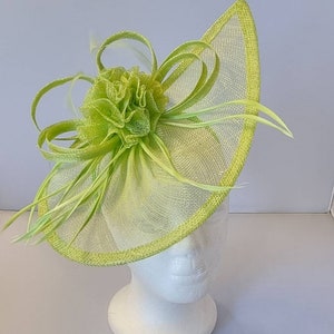 Nouveau fascinator hatinator vert lime avec bande et clip avec plus de couleurs Mariages Courses, Ascot, Kentucky Derby, Melbourne Cup image 4