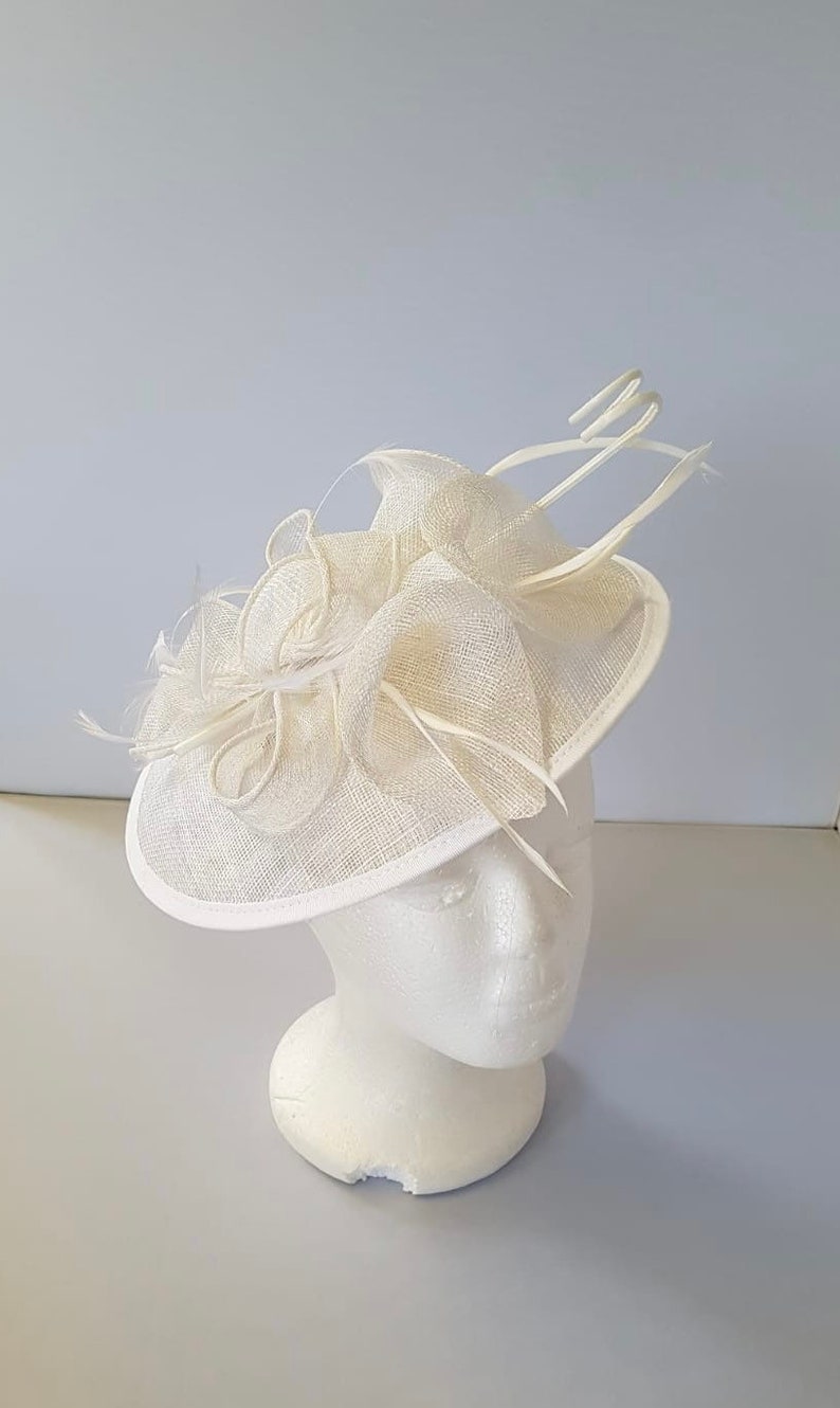 New White Colour Round Fascinator Hatinator with Band & Clip Weddings Races, Ascot, Kentucky Derby, Melbourne Cup image 4