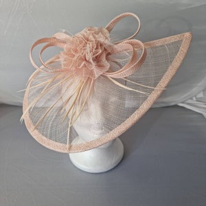 New Champagne Colour Fascinator Hatinator with Band & Clip With More Colors Weddings Races, Ascot, Kentucky Derby, Melbourne Cup