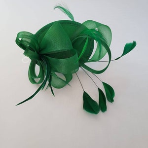 New Green Colour Fascinator Hatinator with HeadBand Weddings Races, Ascot, Kentucky Derby, Melbourne Cup Small Size image 5