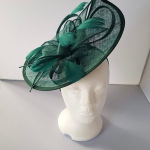 New Green Colour Fascinator Hatinator with Band & Clip With More Colors Weddings Races, Ascot, Kentucky Derby, Melbourne Cup zdjęcie 3