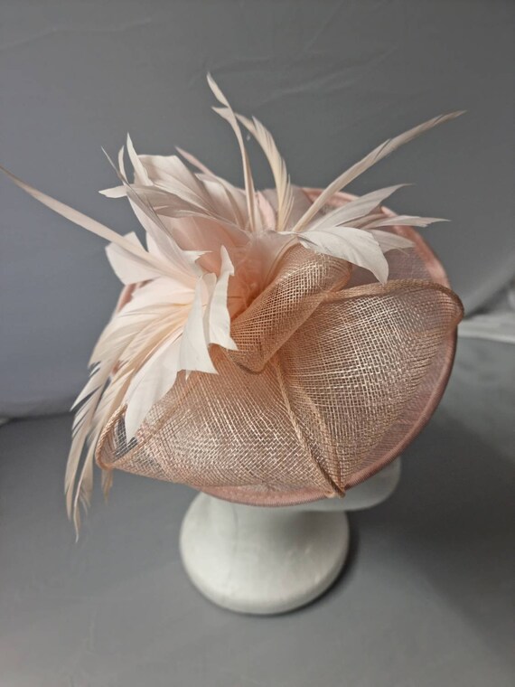 New Pale Pink Fascinator Hatinator With 