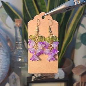 Purple Wisteria Earrings. Gold Tone. 50mm. Floral glass beads. Fairy jewellery Cottagecore fairycore earrings fantasy elven dangle earrings
