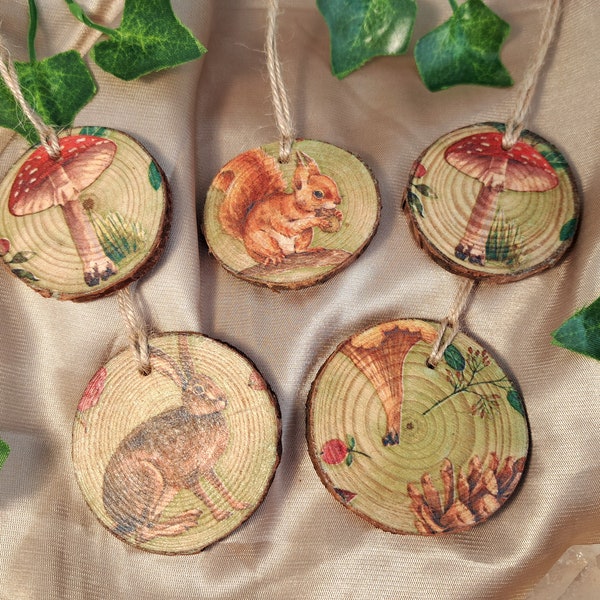 Toadstool/ Woodland Themed 5-6cm Wooden Log Slice Natural Christmas Tree Baubles Decorations. Forestcore Cottagecore Fairycore Goblincore
