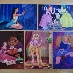 Lot de 5 cartes postales "Princesses indisposées"