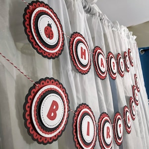 3D lady bug birthday banner, lady bugs, three dimensional