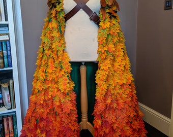 Autumn cloak with leather leaf and fungi details