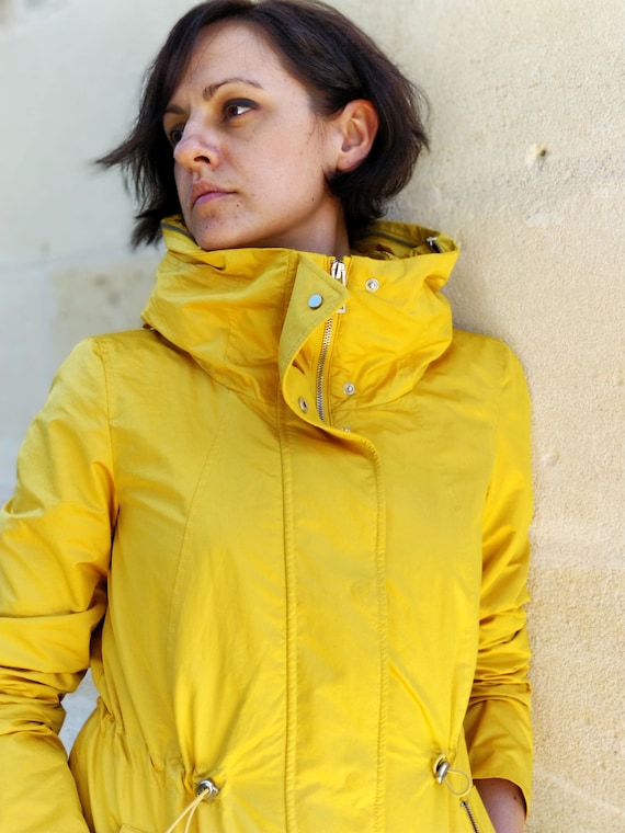 Hooded jacket / lined yellow jacket - image 6