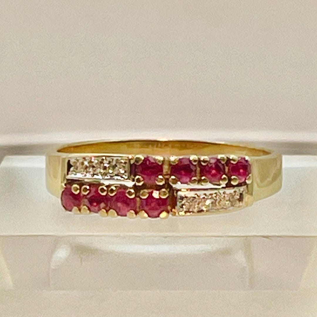Vintage 14K Solid Yellow Gold Diamond and Ruby Gemstone Anniversary ...