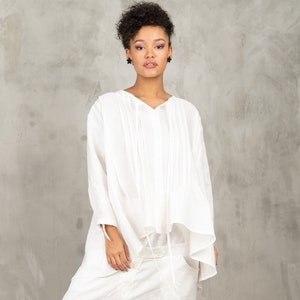 Witte linnen blouse dames linnen shirt met lange mouwen dames, asymmetrische linnen top plus size kleding voor dames, oversized shirt dames afbeelding 2