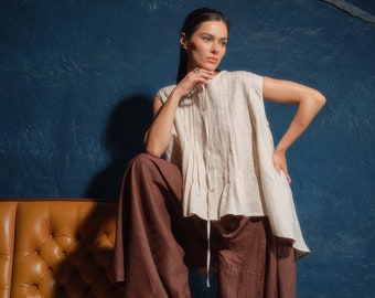 Lichtbeige linnen blouse vrouwen mouwloos linnen shirt vrouwen, asymmetrische linnen boho top plus size kleding voor vrouwen, oversized shirt vrouwen