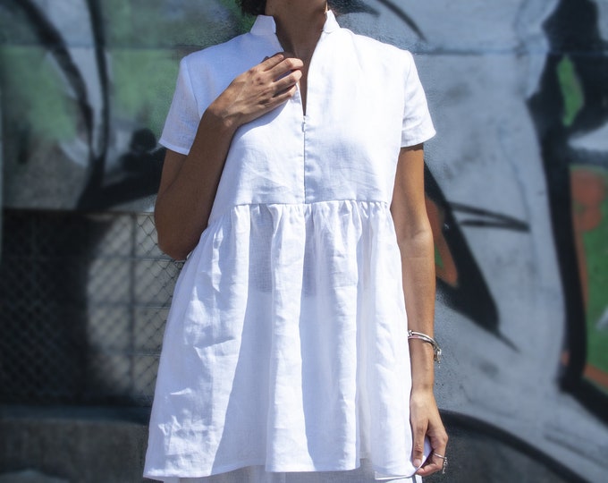 White Cotton Tunic With Stunning Hand Embroidery From Ibiza, Pleadet ...