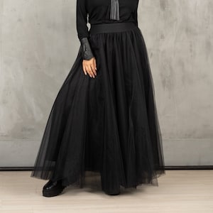 Black tulle skirt, Voluminous maxi full skirt, Plus sizes available, Bachelorette skirt, Bridesmaid skirt, Tulle wedding skirt