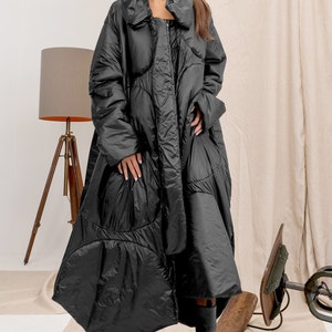 Avant Garde Black Quilted Transitional Coat for Women, Oversized Women's Puffer Jacket, Extravagant Maxi Winter Coat with Pockets image 8