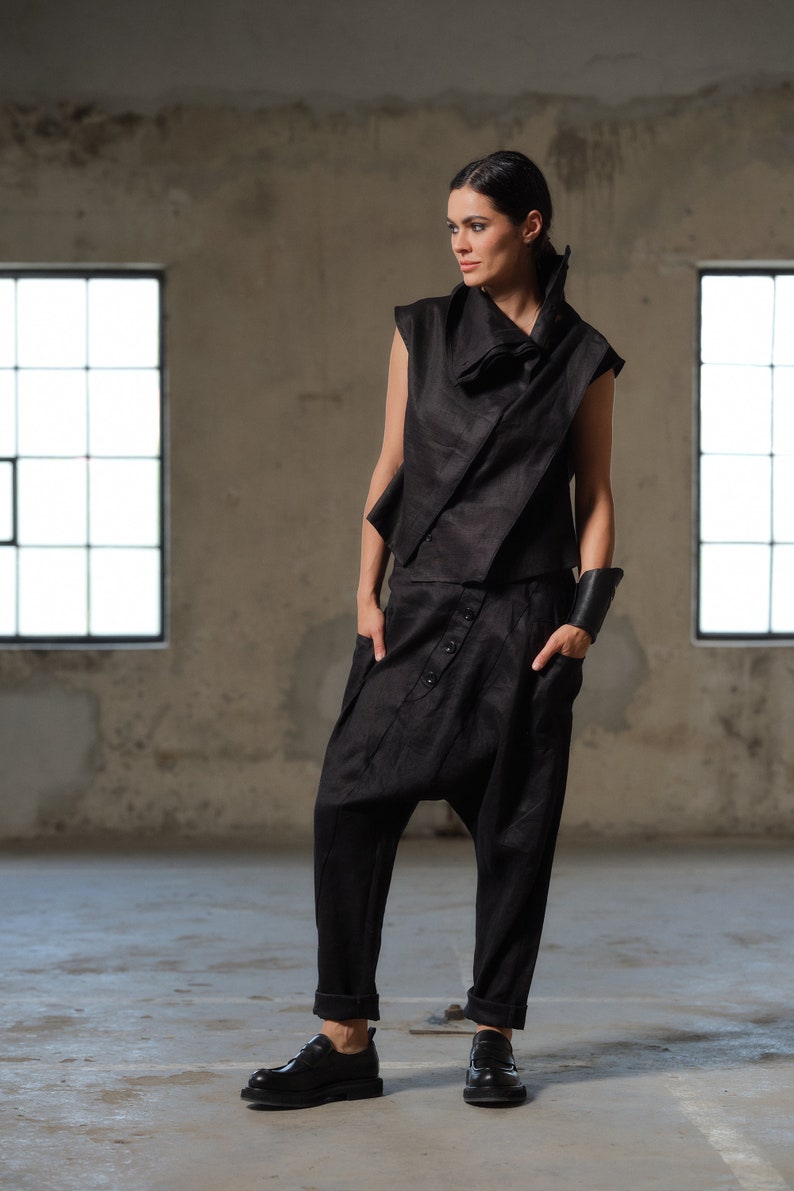 Black linen asymmetrical blouse avant garde clothing, Linen top women, Linen clothing, Slow fashion, Capsule wardrobe, Sustainable clothes