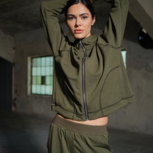 Activewear two piece set in khaki green, Cotton tracksuit womens. Women activewear, Organic clothing, Slow fashion, Capsule wardrobe