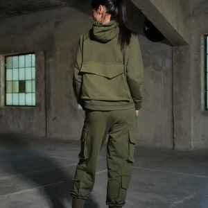 Activewear two piece set in khaki green, Cotton tracksuit womens. Women activewear, Organic clothing, Slow fashion, Capsule wardrobe