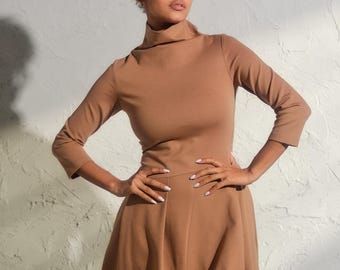 Vestido midi asimétrico beige, estilo vanguardista, talla grande