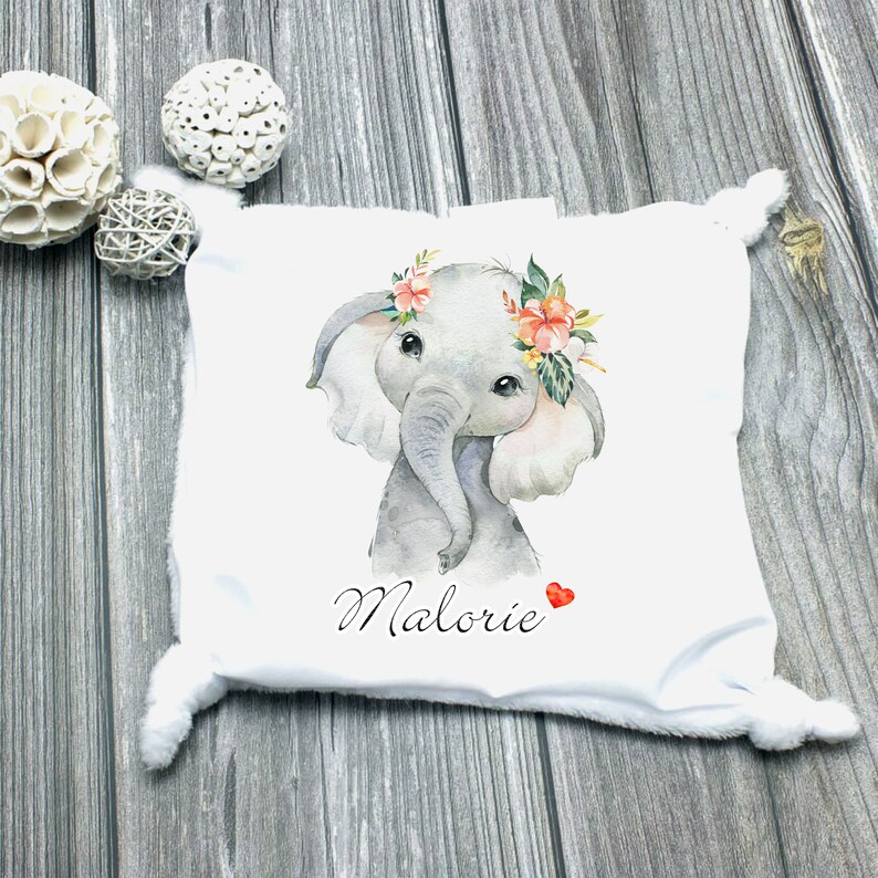 Doudou plat personnalisable Eléphant - Créatrice ETSY : Boutdchou