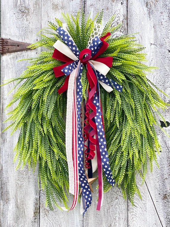 Patriotic wreath, 4th of July Wreath for Front Door, Americana Home Decor, July 4th party, Porch Decor, American flag decor, grapevine