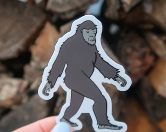 Pegatina de vinilo Sasquatch Bigfoot para aventureros de la naturaleza, al aire libre o de senderismo