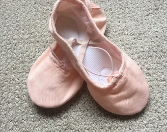 fancy nancy red ballet shoes