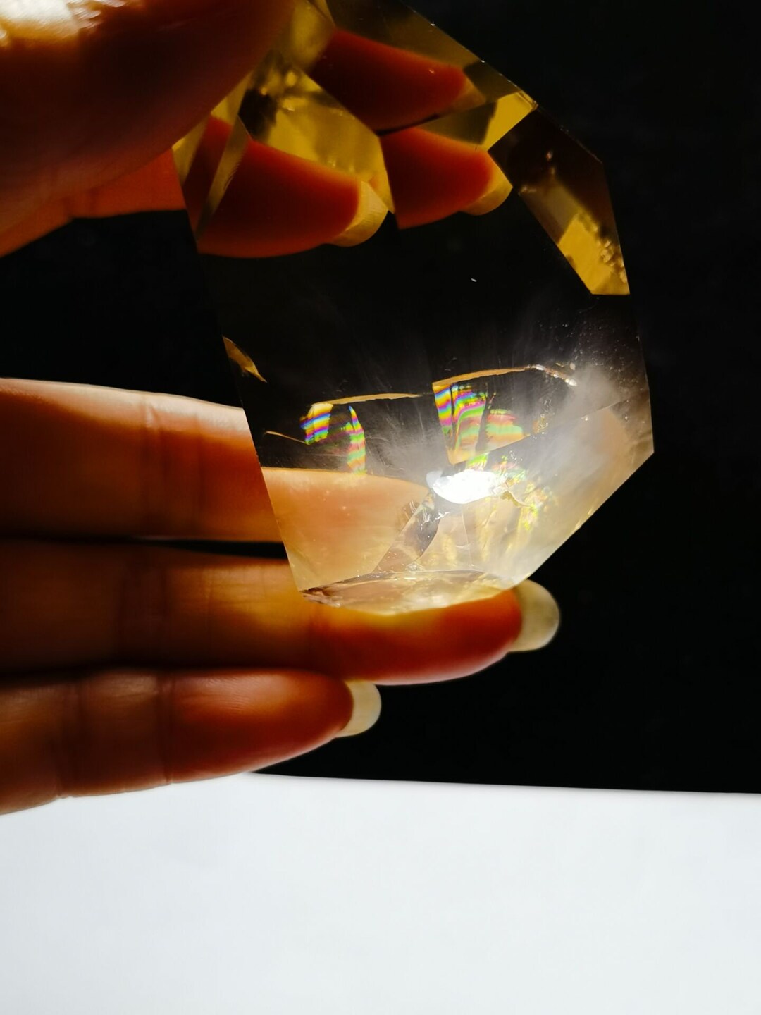 天然水クリアイエローシトリンクリスタルレインボークォーツ2.71インチ