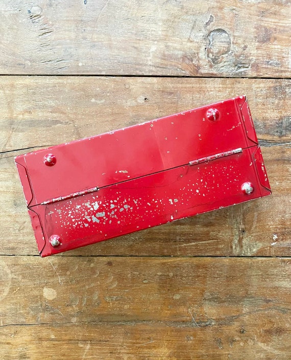 Red vintage cigarette holder - image 3