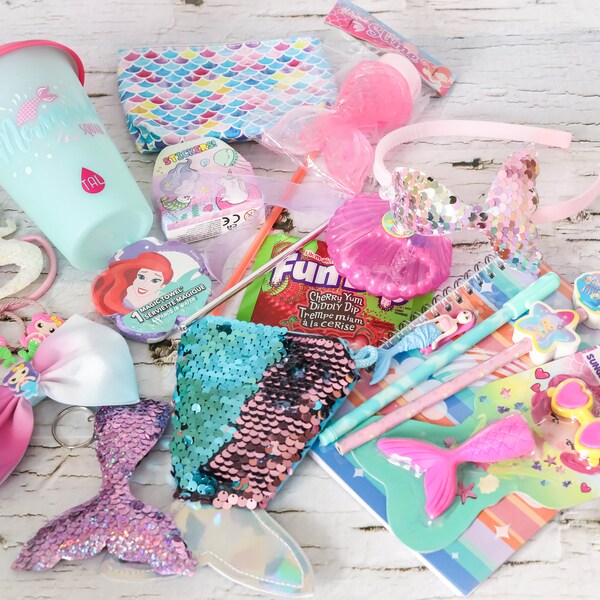 Mermaid Gift Set - Personalized Mermaid Lover Themed Gift Set For Kids - Fun Birthday Gift Box