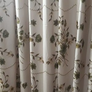 70s Retro Large Curtain Panel with Green Flower Print  for Livingroom and Bedroom, Vintage Floral Single Curtain, Retro Home Decor