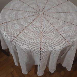 60 Inch Round Rose Hand Crocheted Tablecloth/ White Crochet Lace Doily ...