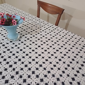 Handmade White Cotton Crochet Tablecloth, Vintage Hand Crocheted Table Cover, Hand Knitted Lace Table Cloth, Gift for Her