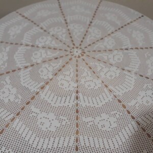 60 Inch Round Rose Hand Crocheted Tablecloth/ White Crochet Lace Doily ...
