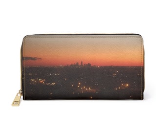 The 'I Love The Land' Photographic Design Zipper Wallet